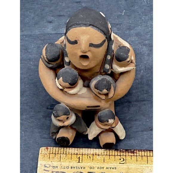 VTG Native American Jemez Taos Pueblo Storyteller W/6 Children Juanita Martinez - Picture 8 of 8